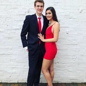 Meet your Posher, Bella